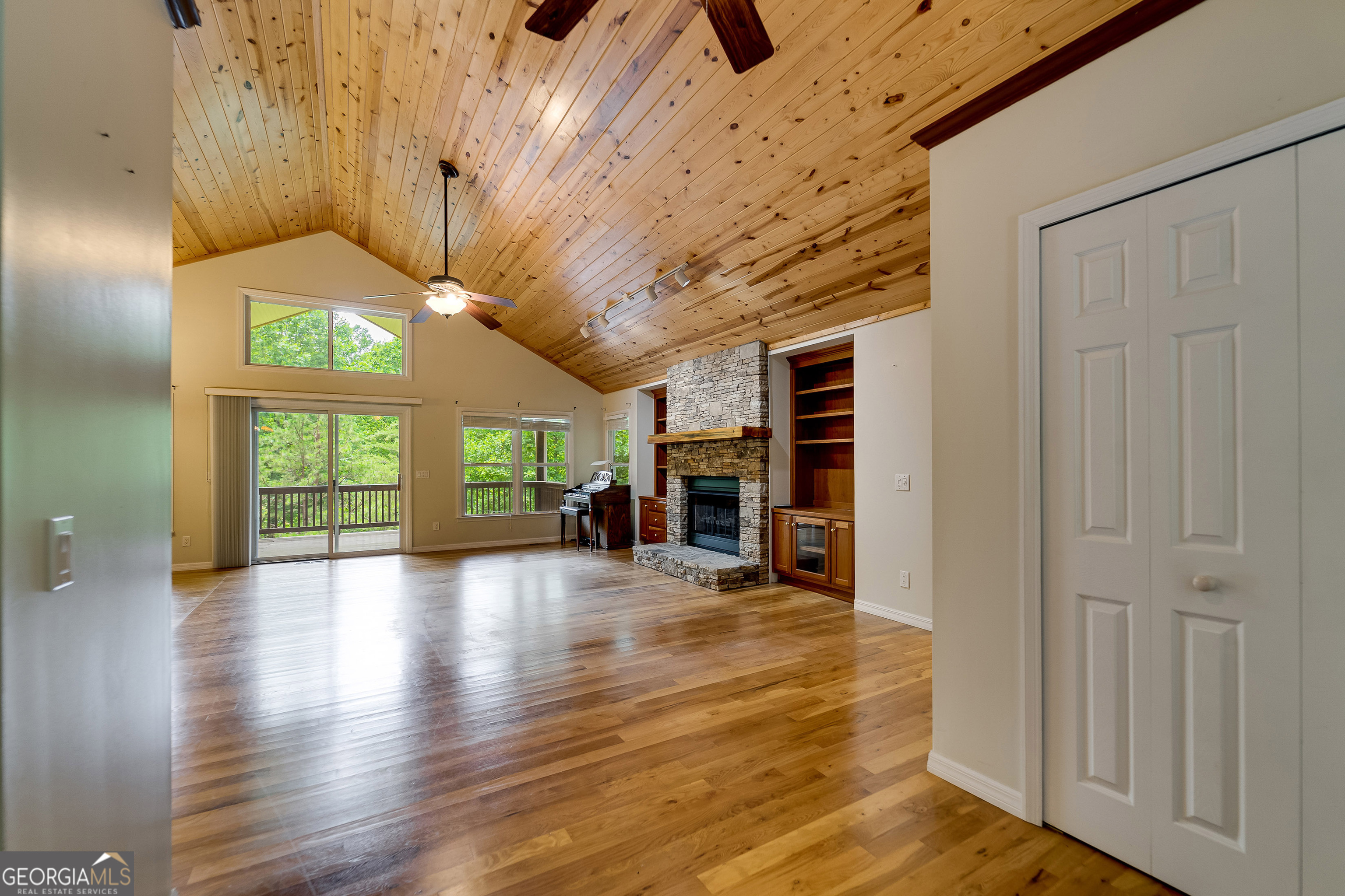 29/55 Cool Spring Lane Clayton GA 30525