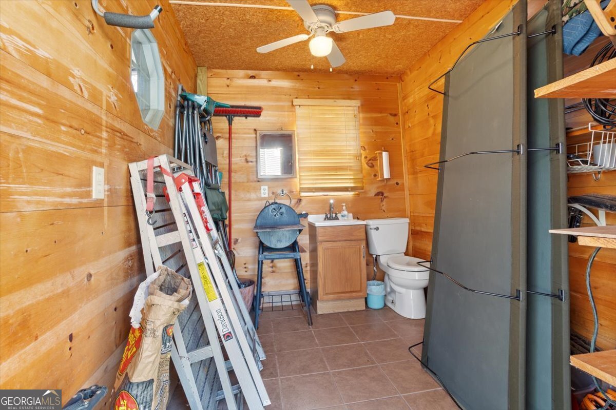 130 Creekview Drive Cleveland GA 30528