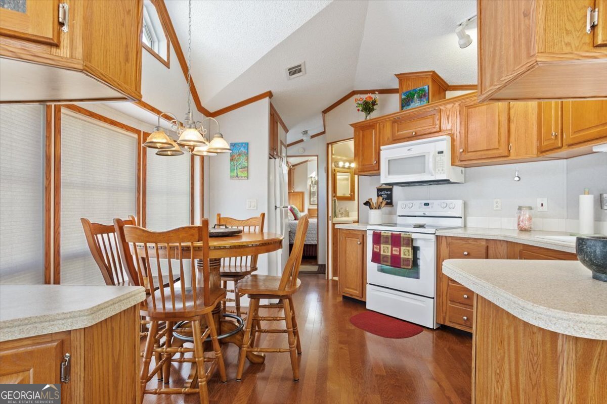130 Creekview Drive Cleveland GA 30528