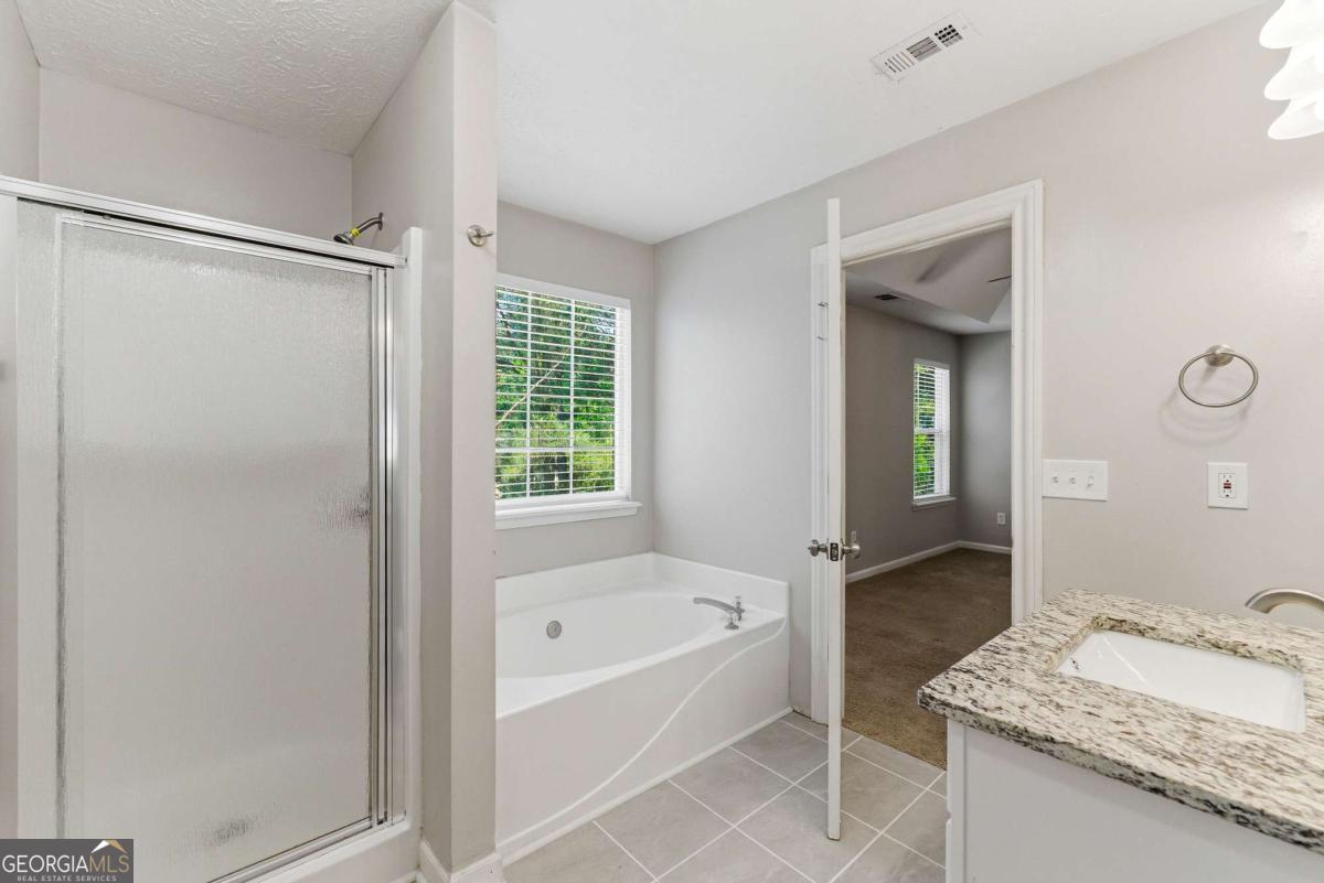 3022 Lake Park Trail Acworth GA 30101