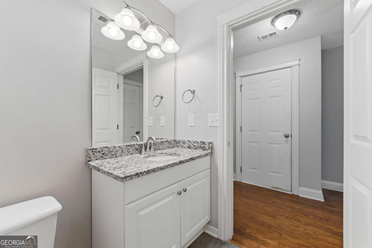 3022 Lake Park Trail Acworth GA 30101
