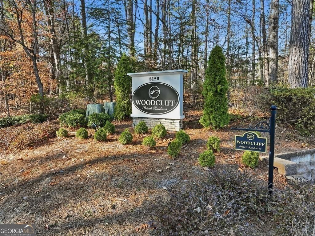 1104 Woodcliff Drive Atlanta GA 30350