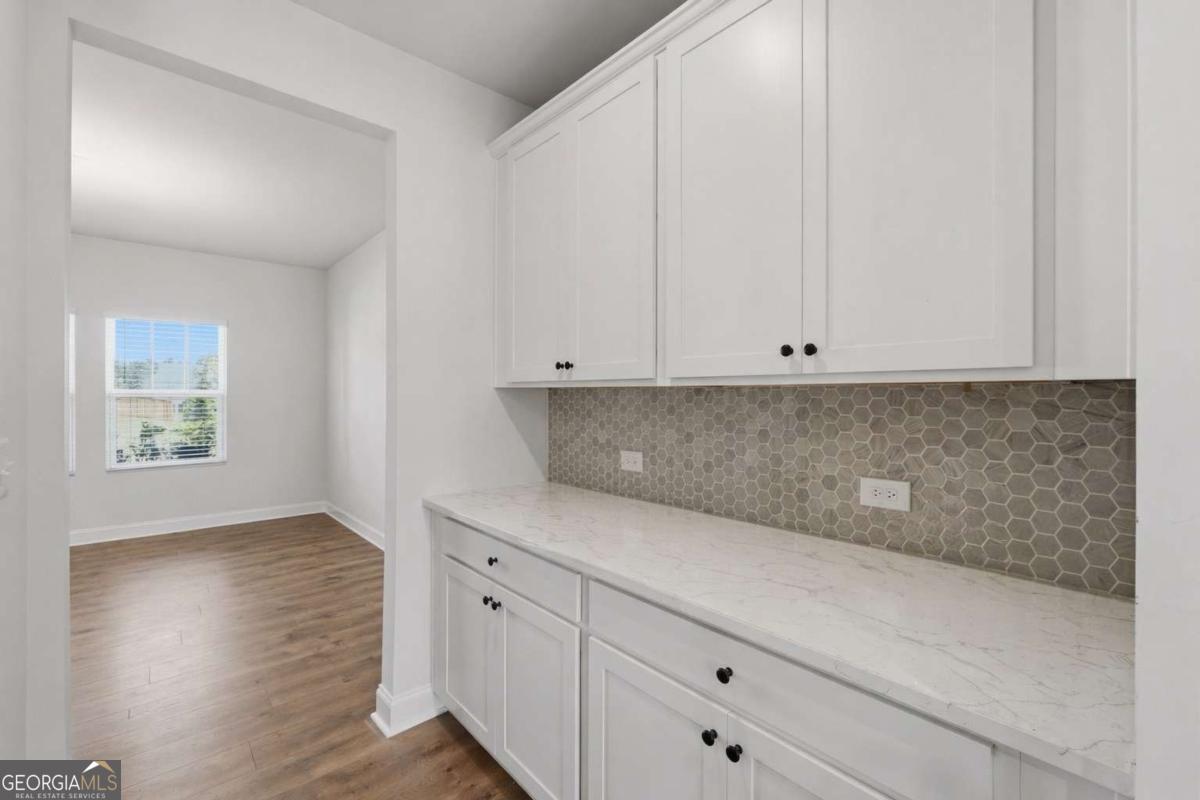 14 Ledgemont Way Acworth GA 30101
