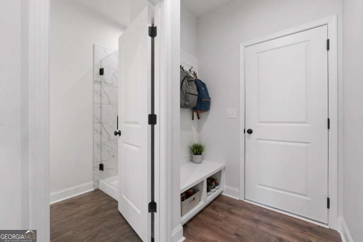 14 Ledgemont Way Acworth GA 30101