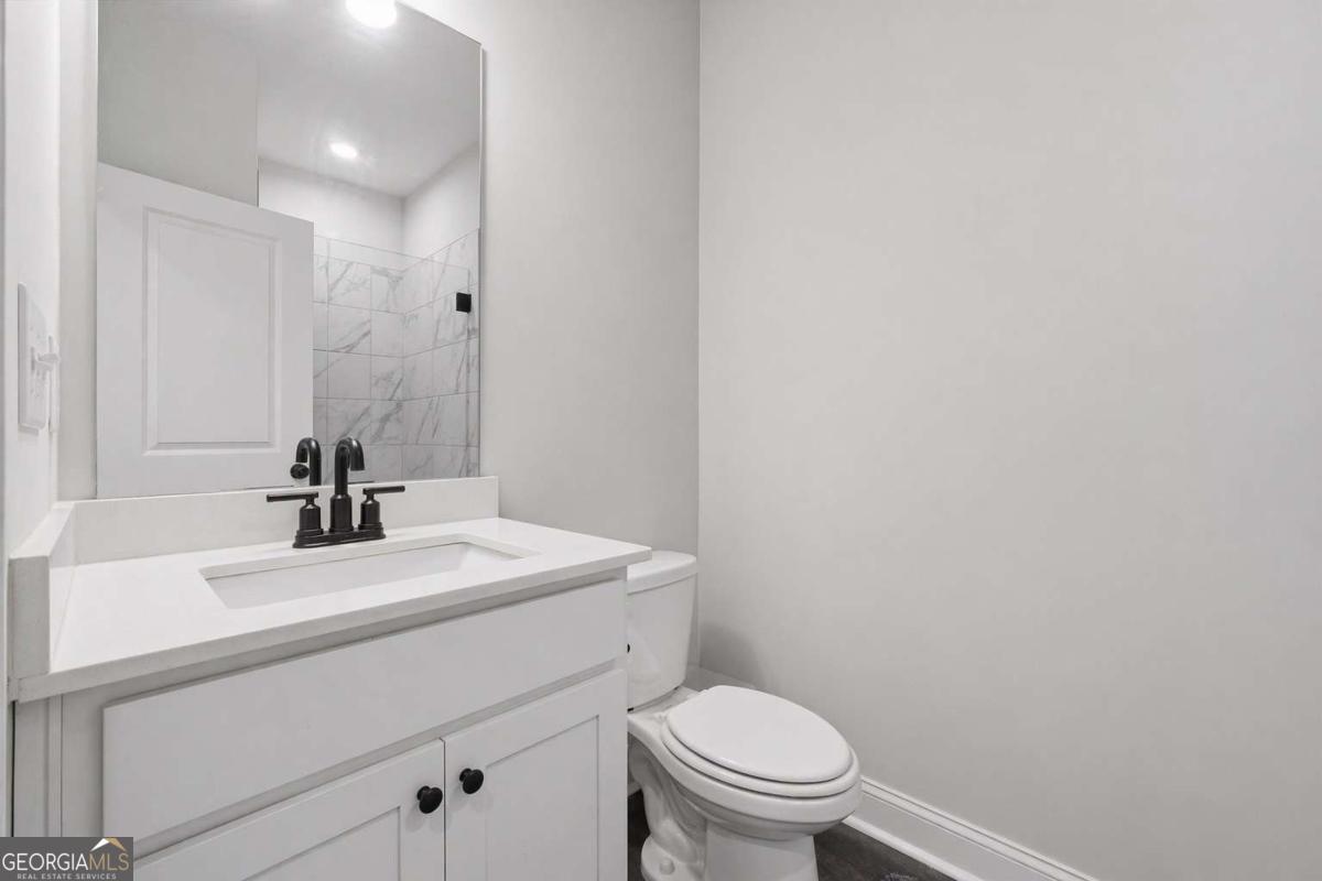 14 Ledgemont Way Acworth GA 30101