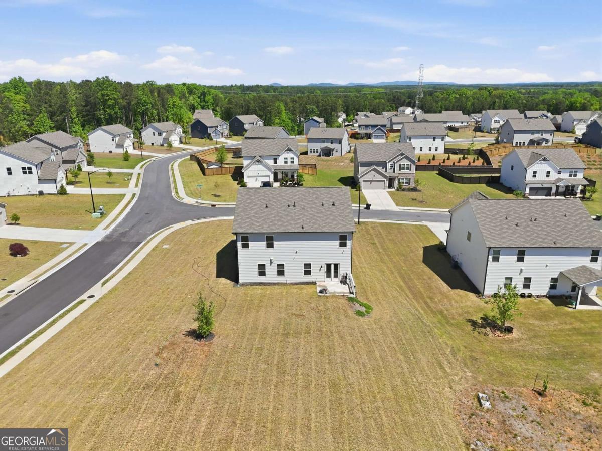 14 Ledgemont Way Acworth GA 30101