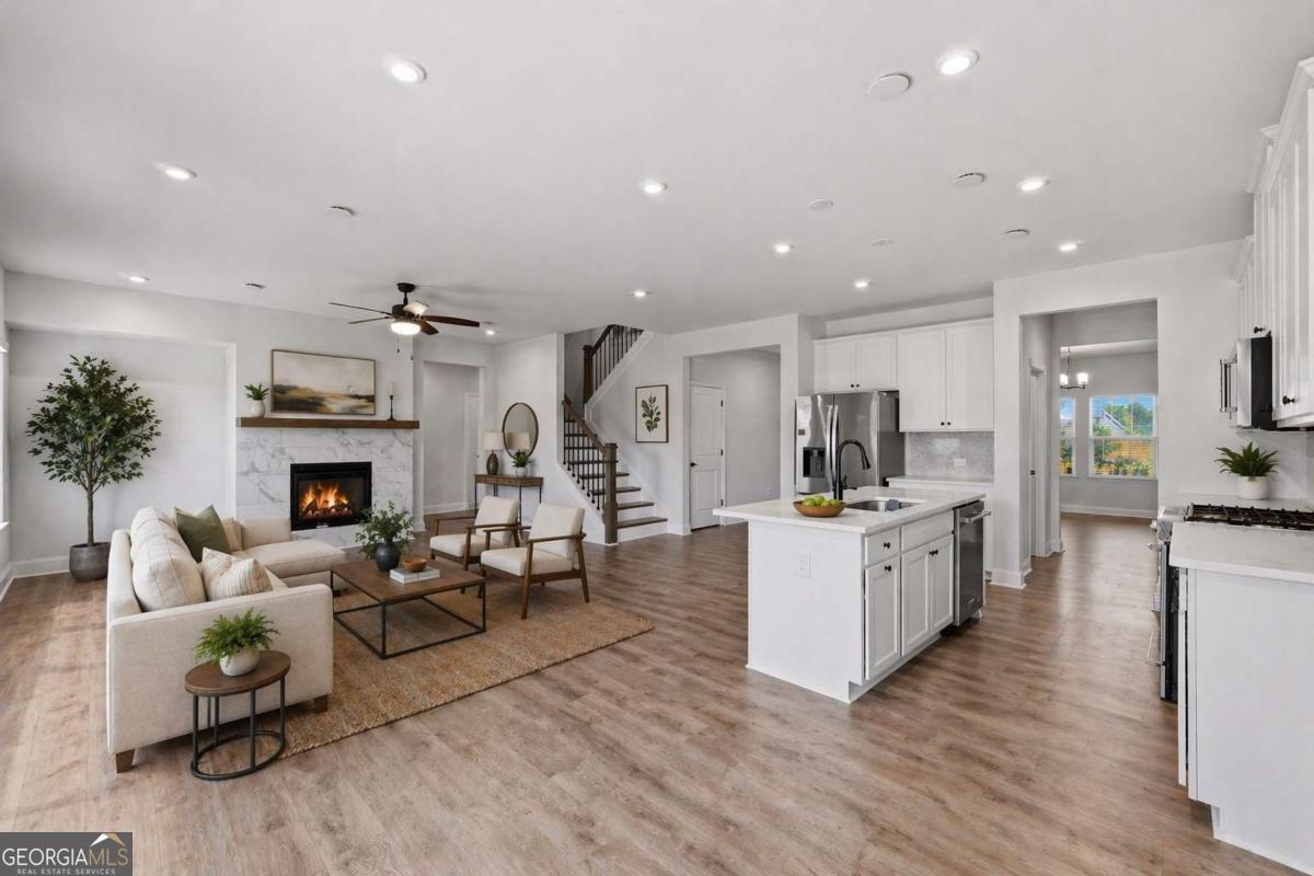 14 Ledgemont Way Acworth GA 30101