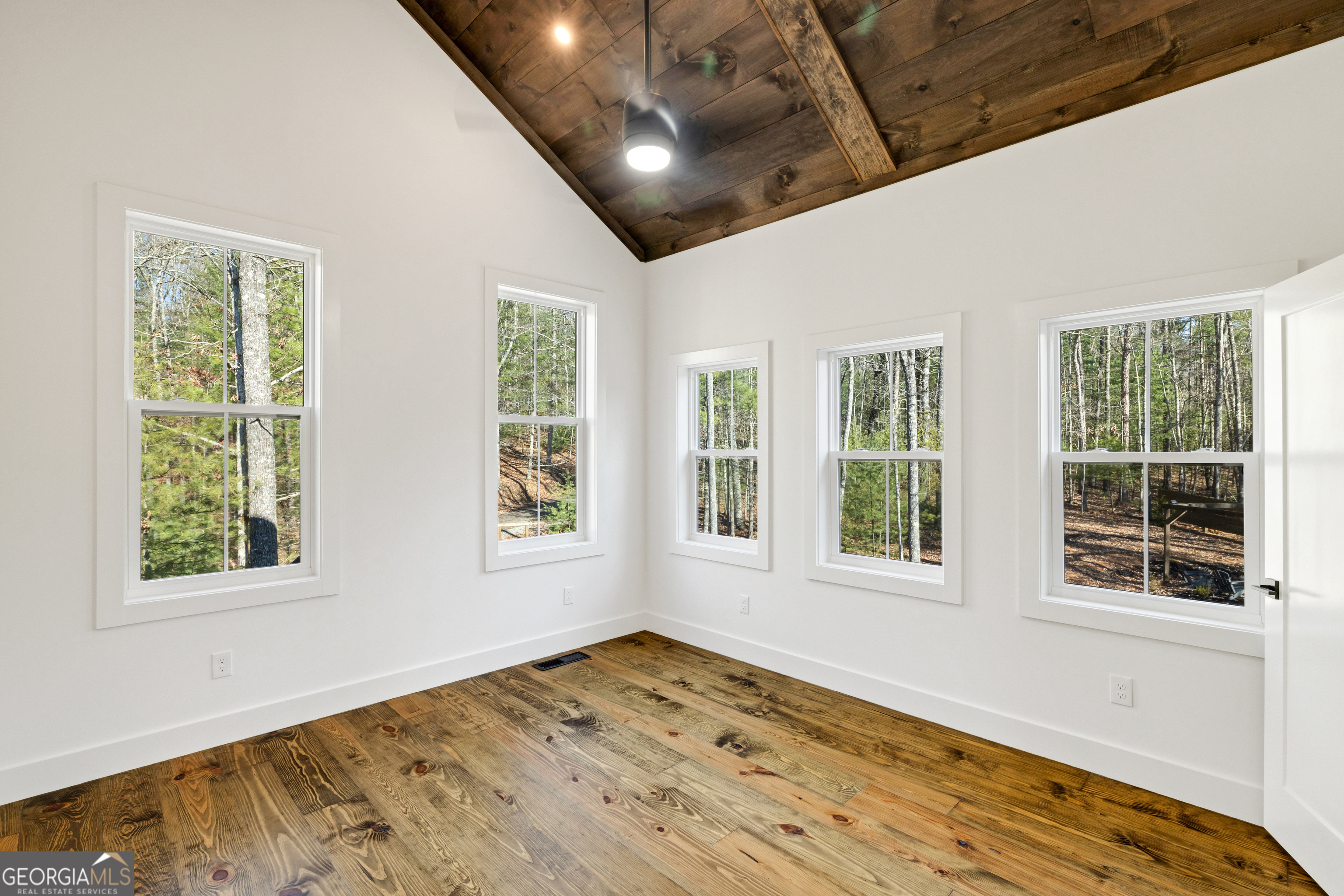 161 River Ridge Lane Blue Ridge GA 30513