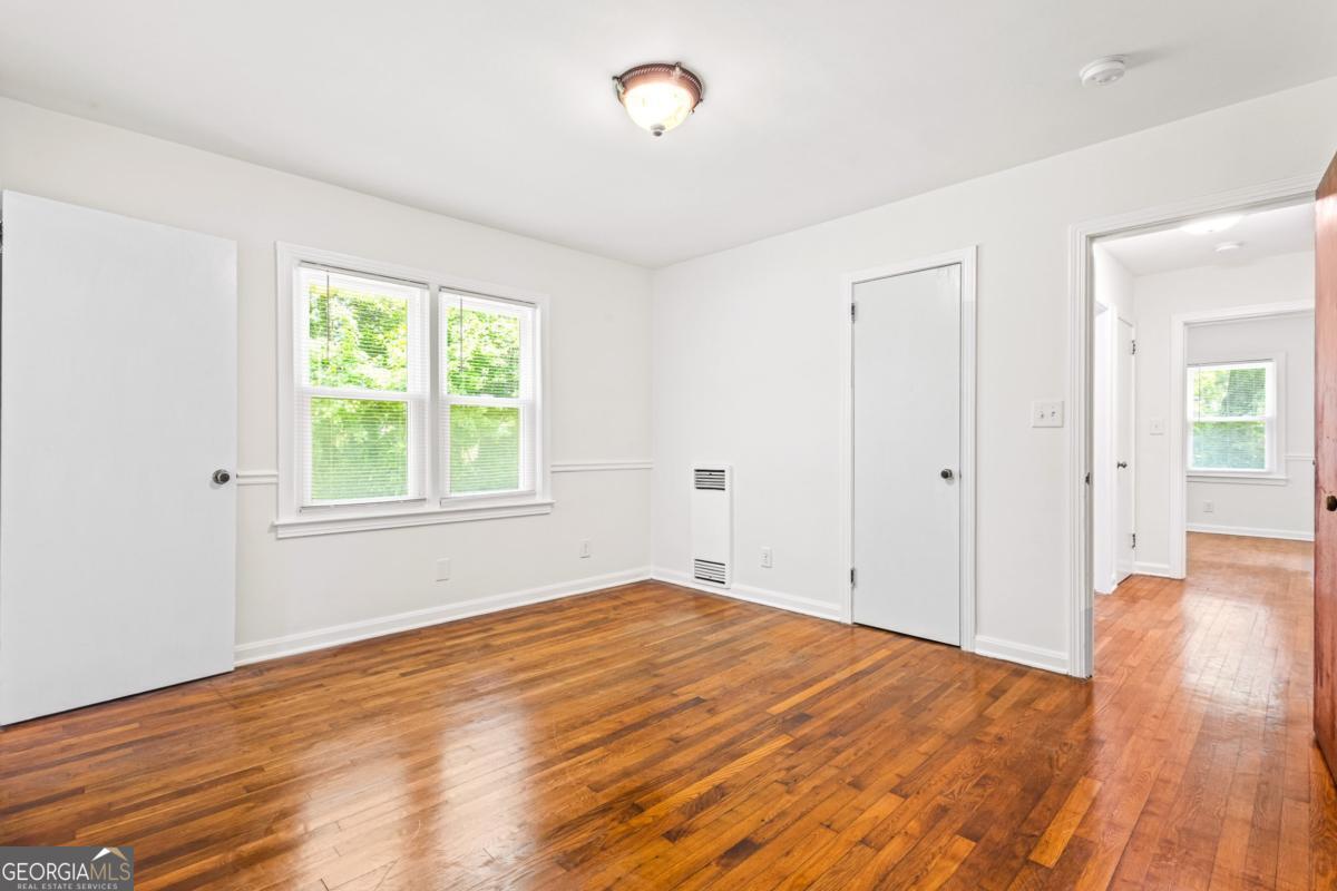 3211 Hollydale Drive SW Atlanta GA 30311