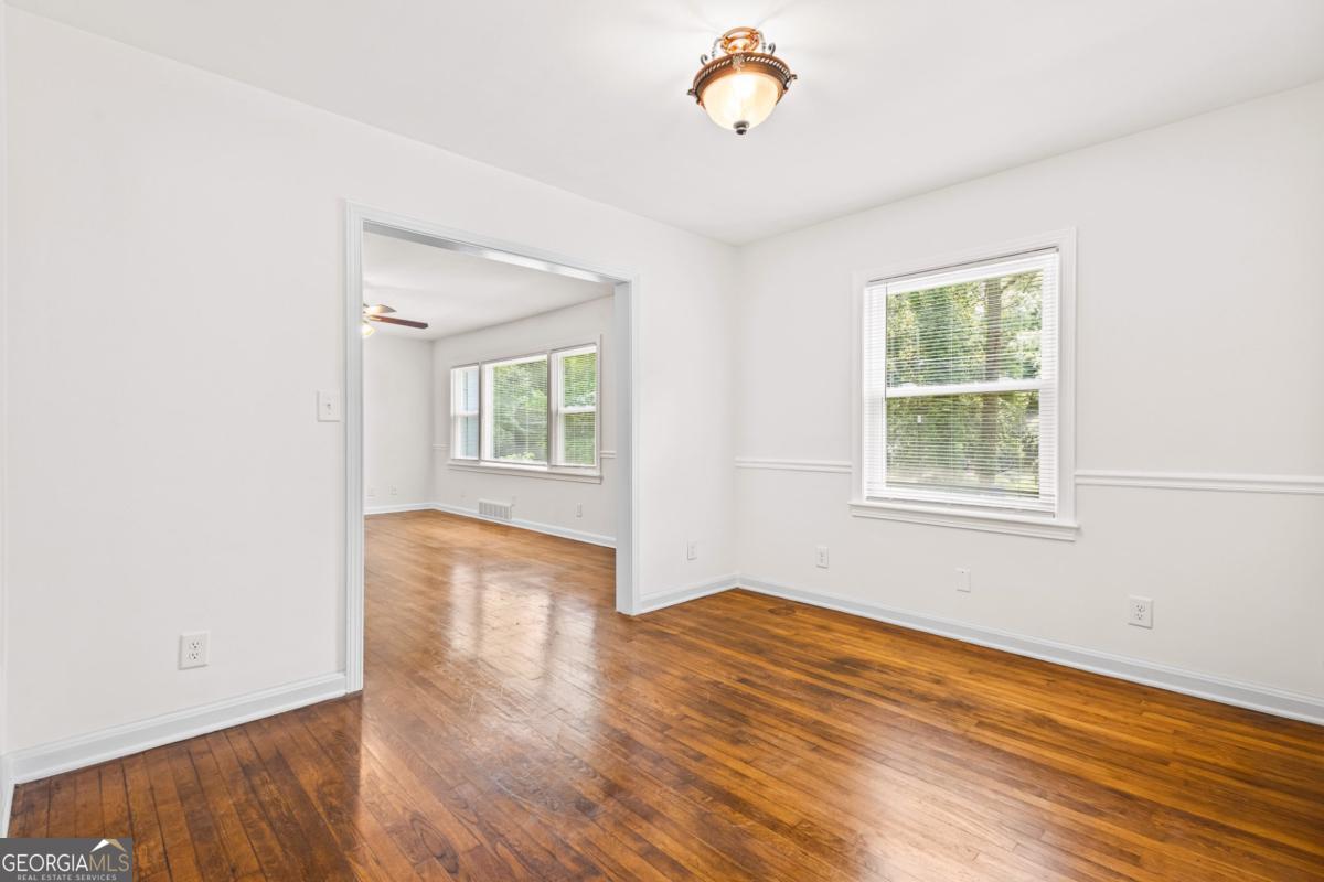 3211 Hollydale Drive SW Atlanta GA 30311