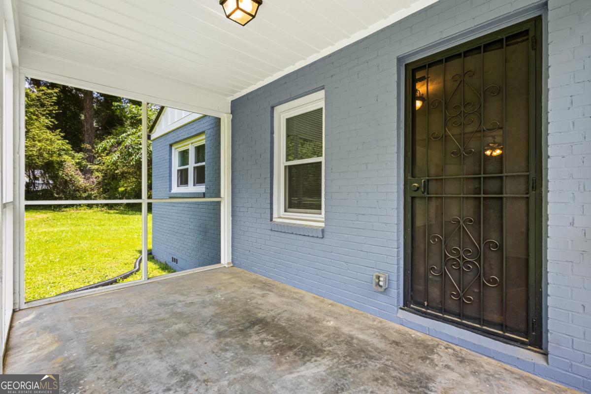3211 Hollydale Drive SW Atlanta GA 30311
