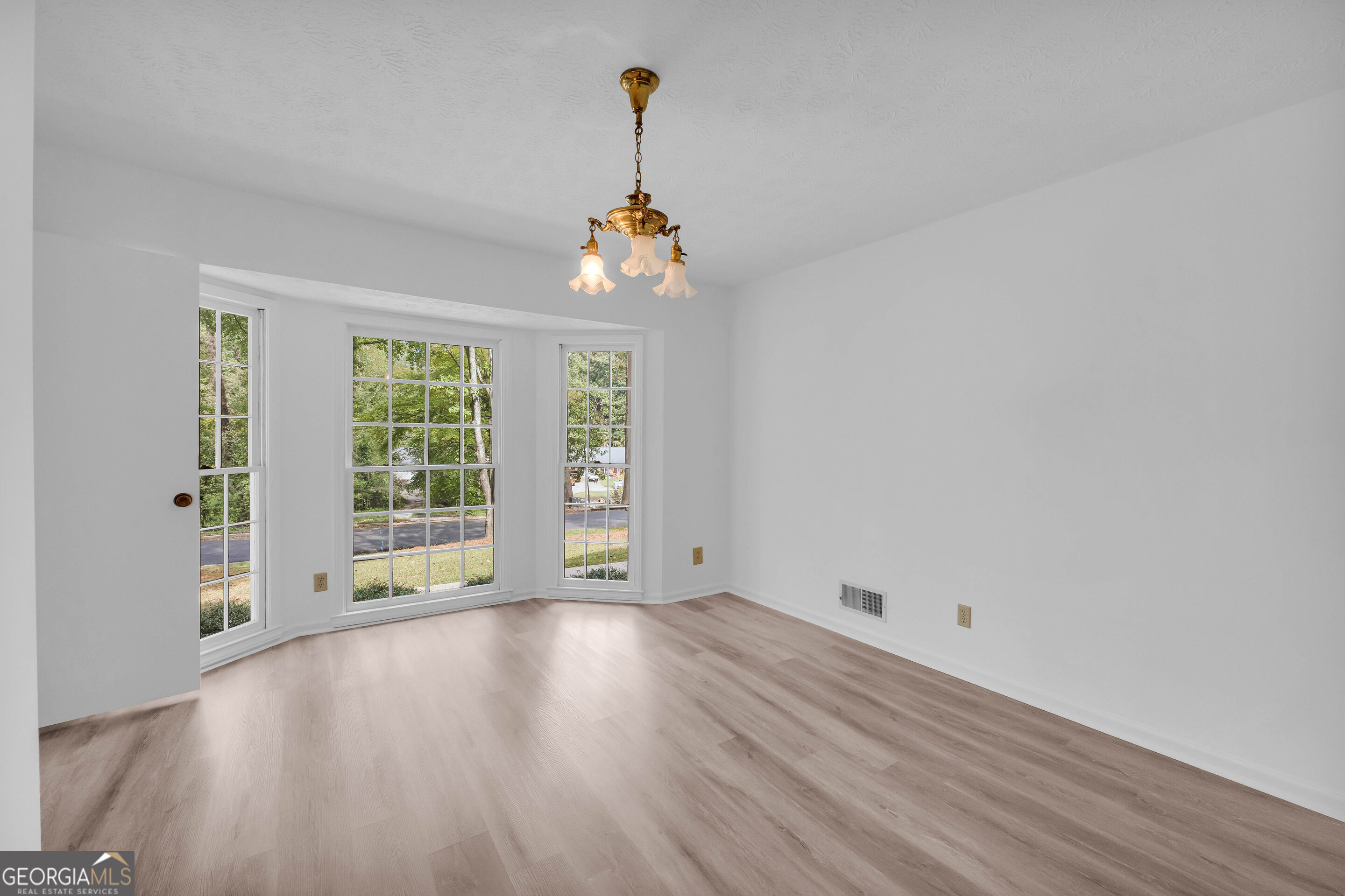3761 Oak Street Duluth GA 30096