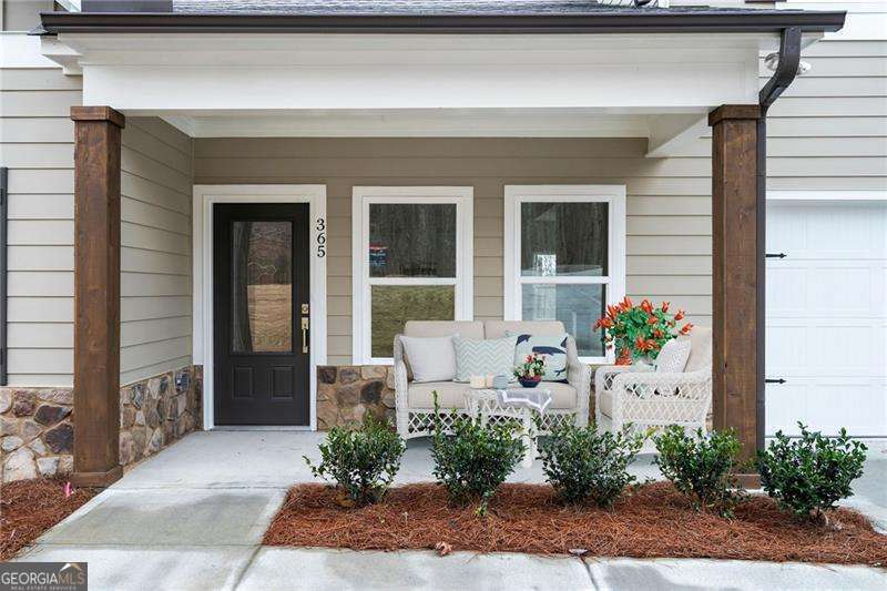 129 Mores Elm Loop Waleska GA 30183
