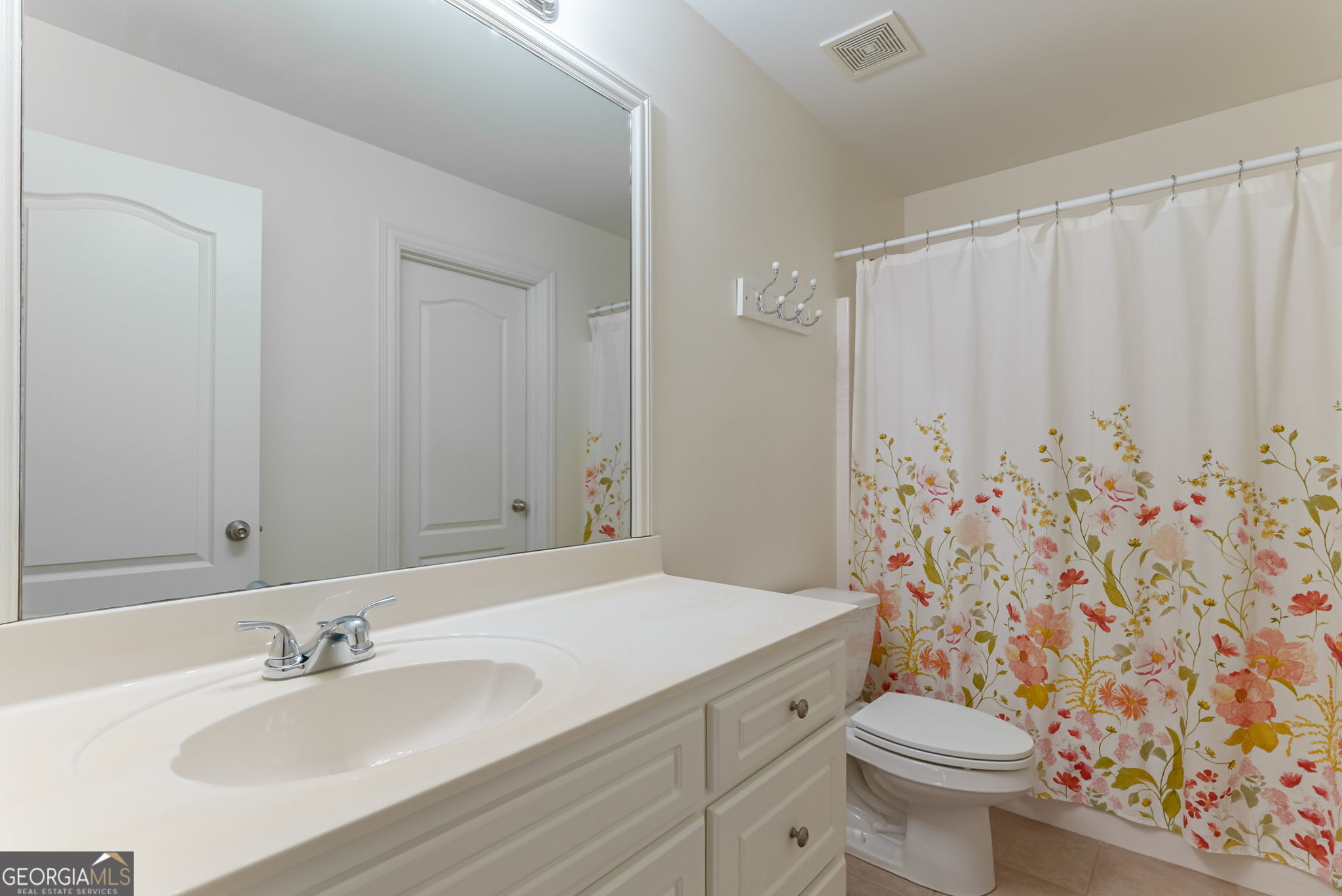 1201 Dove Creek Circle Winder GA 30680