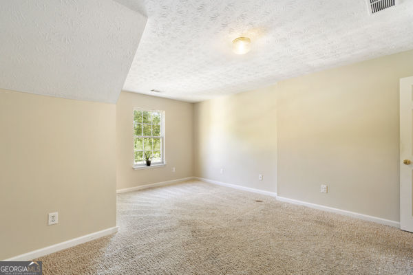 3812 Emperors Cove Snellville GA 30039