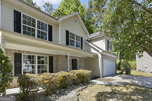 3812 Emperors Cove Snellville GA 30039