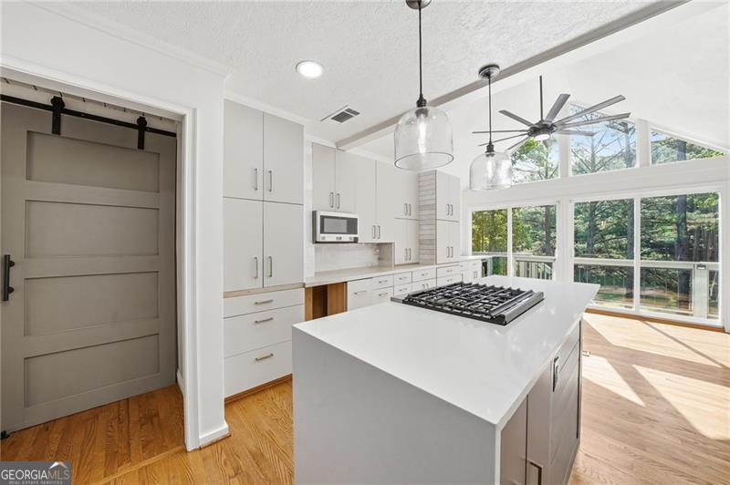 602 Wedgewood Drive Woodstock GA 30189