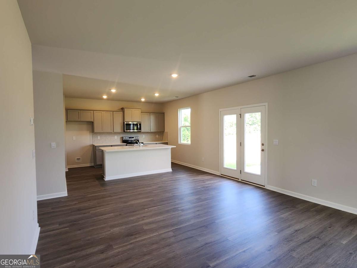 191 Aster Avenue Locust Grove GA 30248