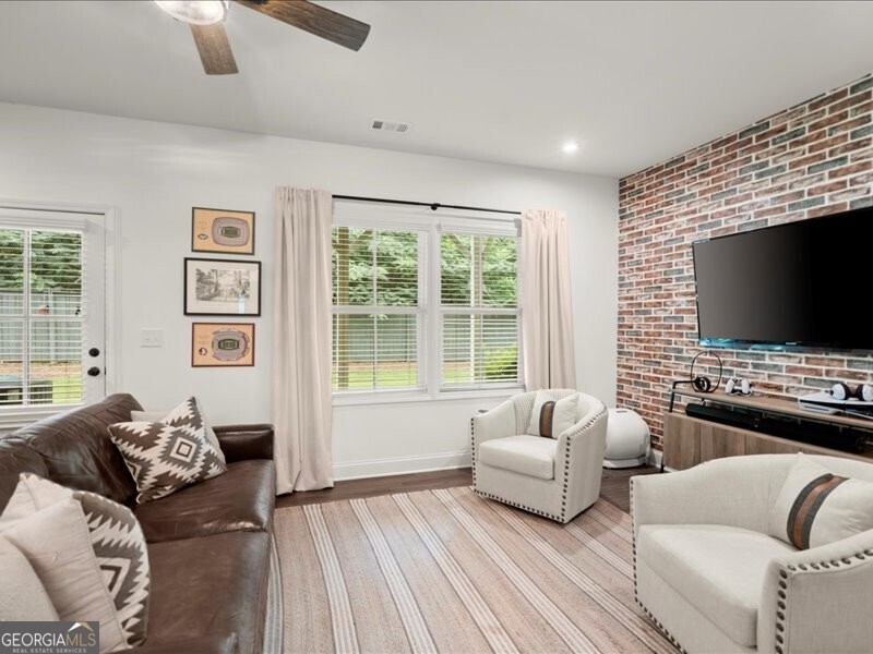 6136 Eves Way Norcross GA 30071