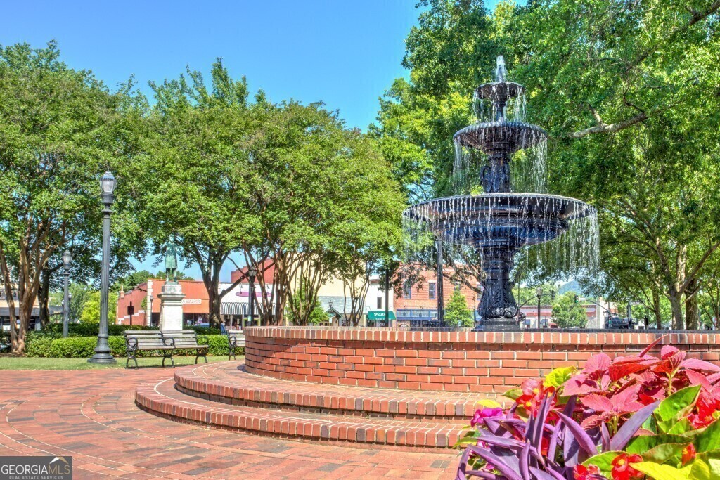 3265 Hilltop Circle Marietta GA 30066