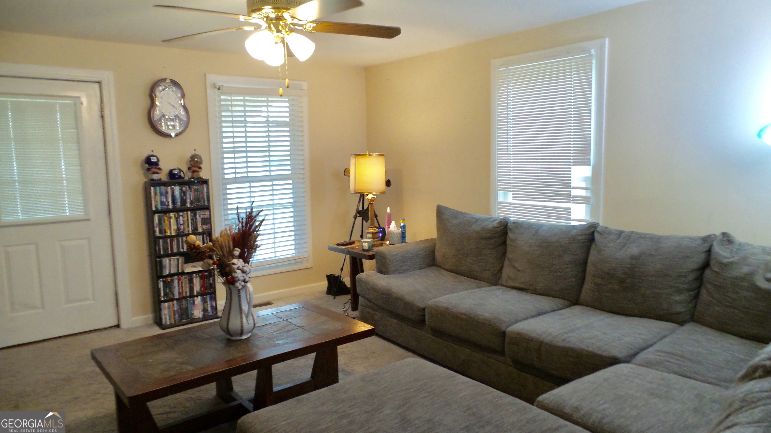 186 Railroad Avenue Lula GA 30554