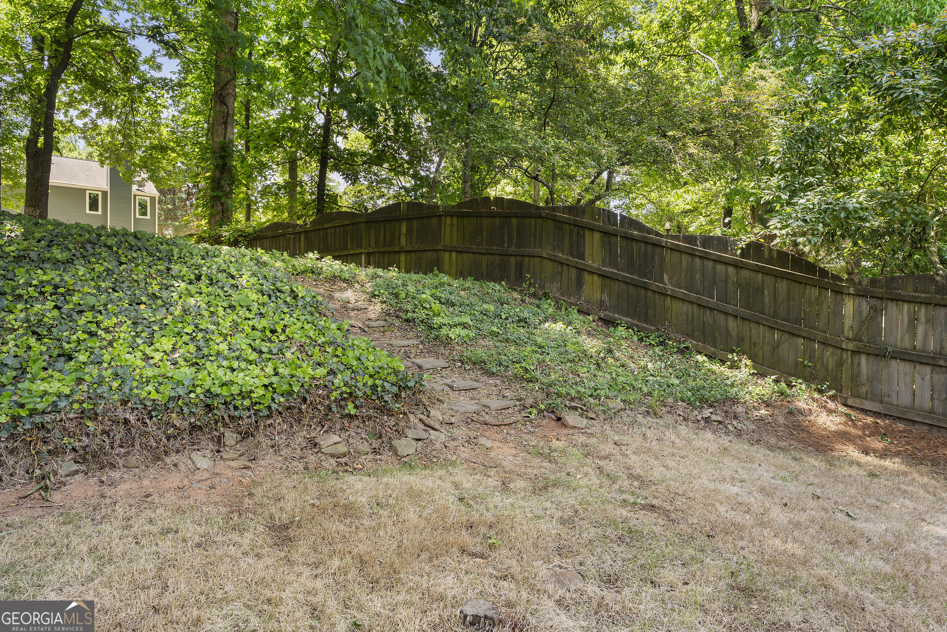 1615 Grand Junction Alpharetta GA 30004