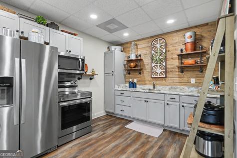 209 N Berrong Street Hiawassee GA 30546