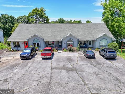 209 N Berrong Street Hiawassee GA 30546