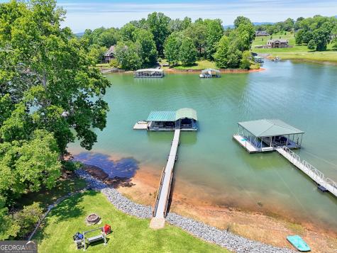 209 N Berrong Street Hiawassee GA 30546