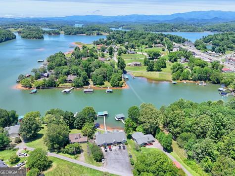 209 N Berrong Street Hiawassee GA 30546