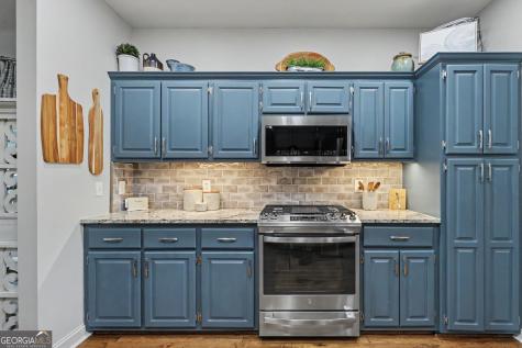 209 N Berrong Street Hiawassee GA 30546