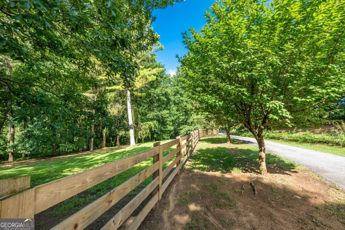 755 Harris Road Jasper GA 30143