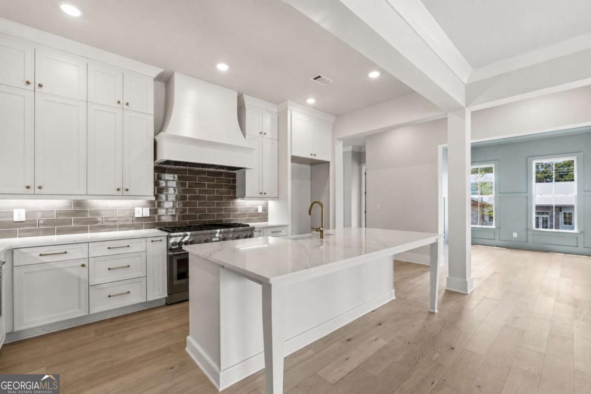 2015 Village Walk Milton GA 30004