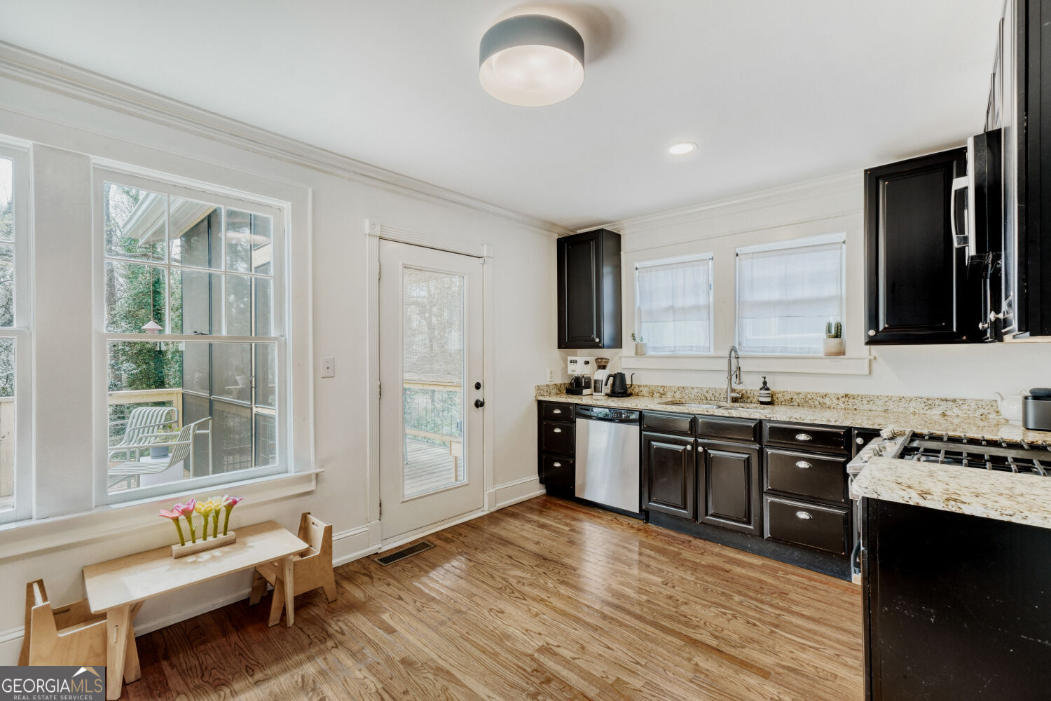 1049 Glenwood Avenue SE Atlanta GA 30316
