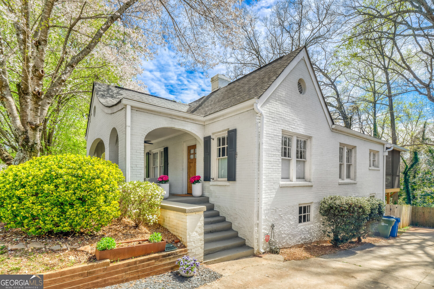 1049 Glenwood Avenue SE Atlanta GA 30316