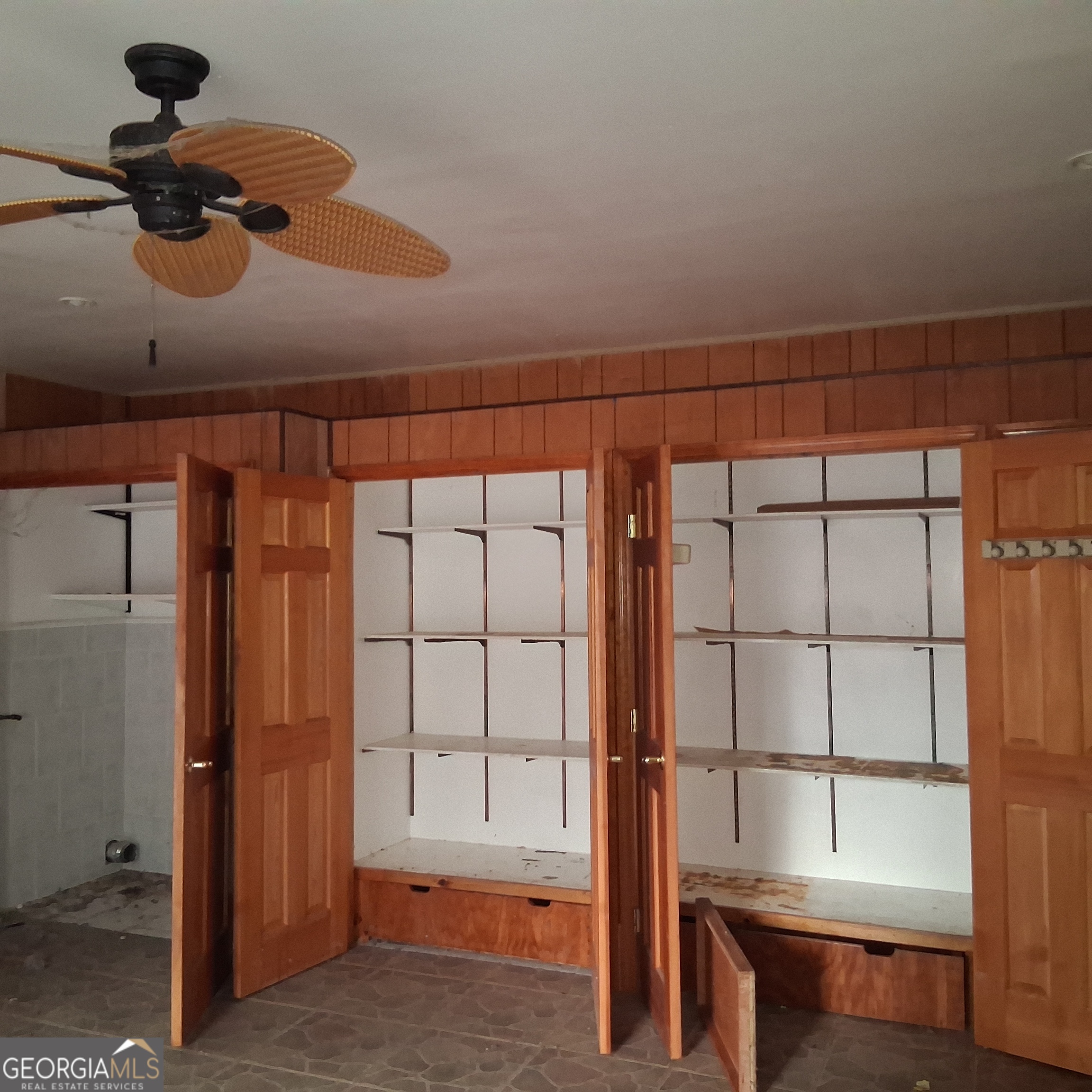 733 Chateau Drive Silver Creek GA 30173