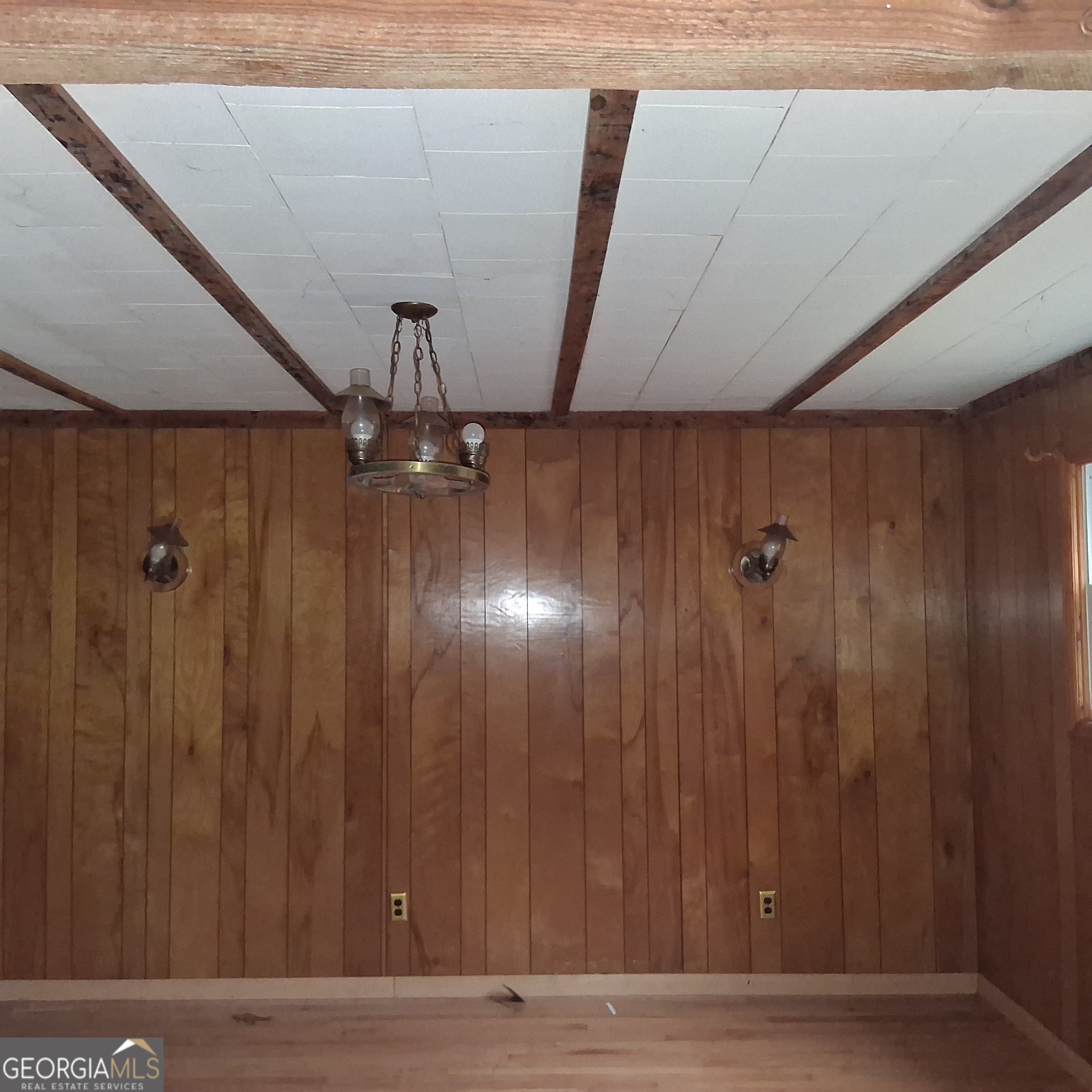 733 Chateau Drive Silver Creek GA 30173