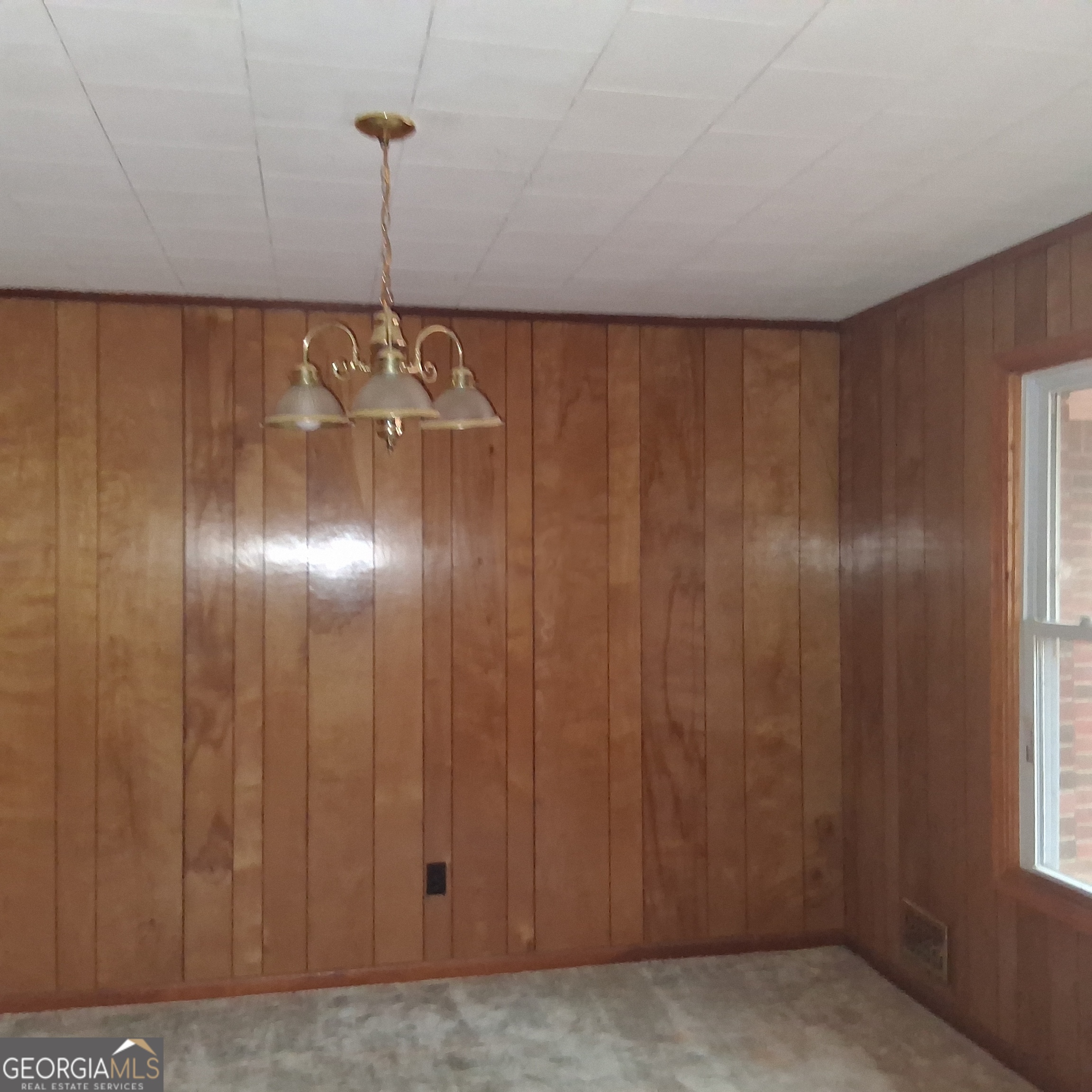 733 Chateau Drive Silver Creek GA 30173