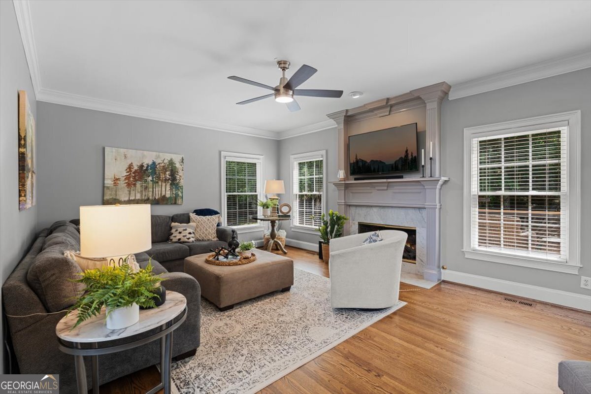 1020 Knoll Terrace Roswell GA 30075