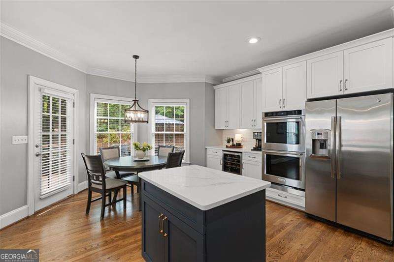 1020 Knoll Terrace Roswell GA 30075