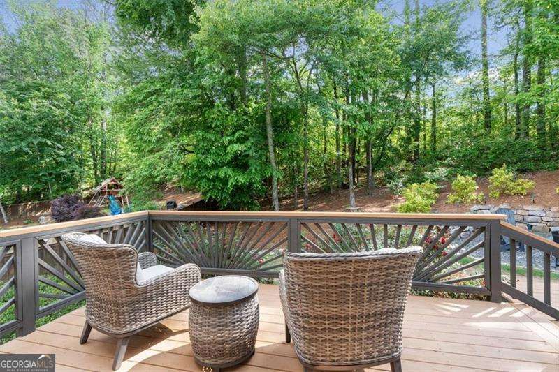 1020 Knoll Terrace Roswell GA 30075