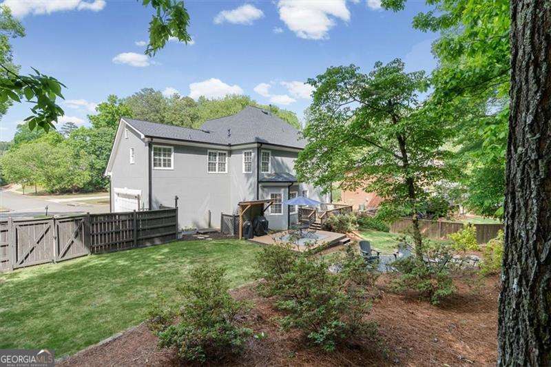 1020 Knoll Terrace Roswell GA 30075