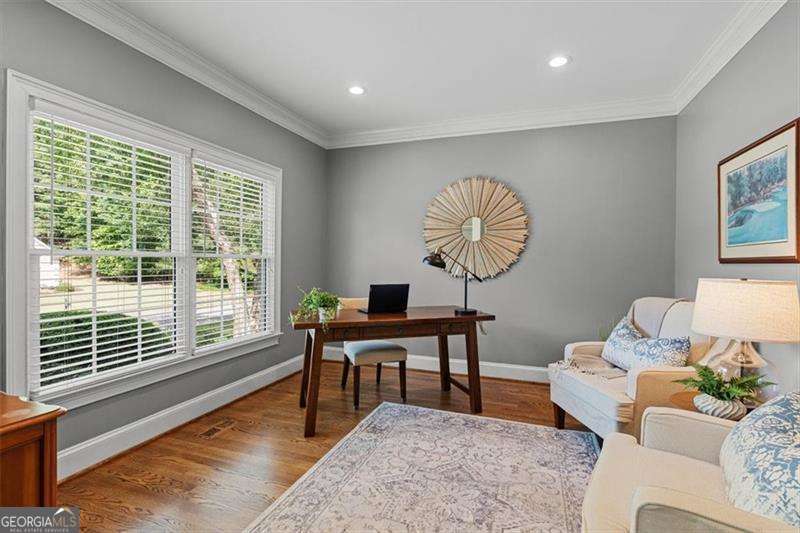 1020 Knoll Terrace Roswell GA 30075
