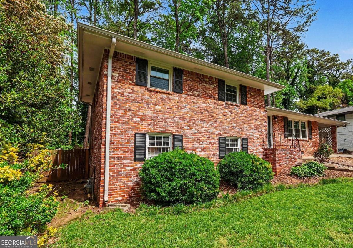 1455 Sanden Ferry Drive Decatur GA 30033