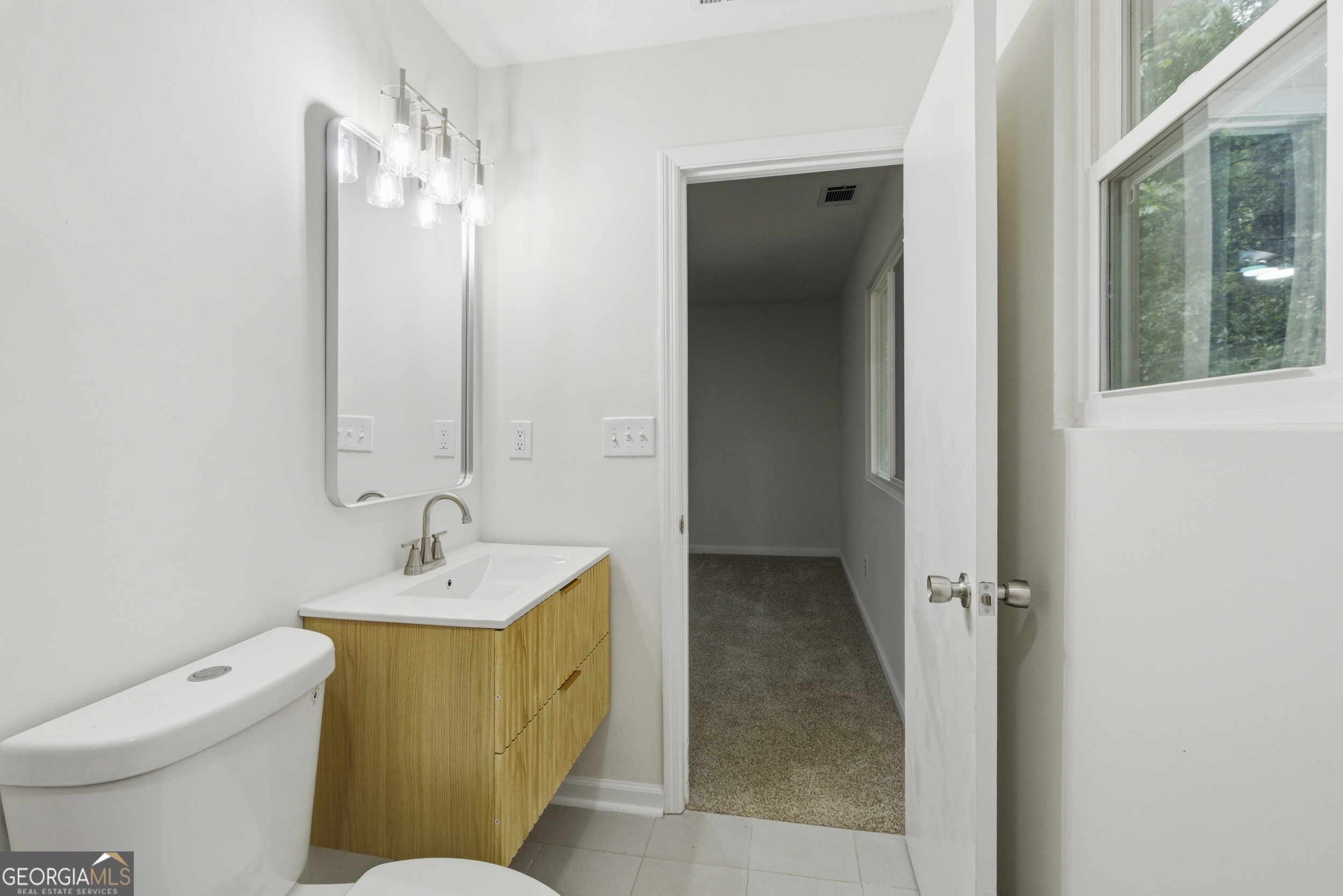 5006 Galbraith Circle Stone Mountain GA 30088