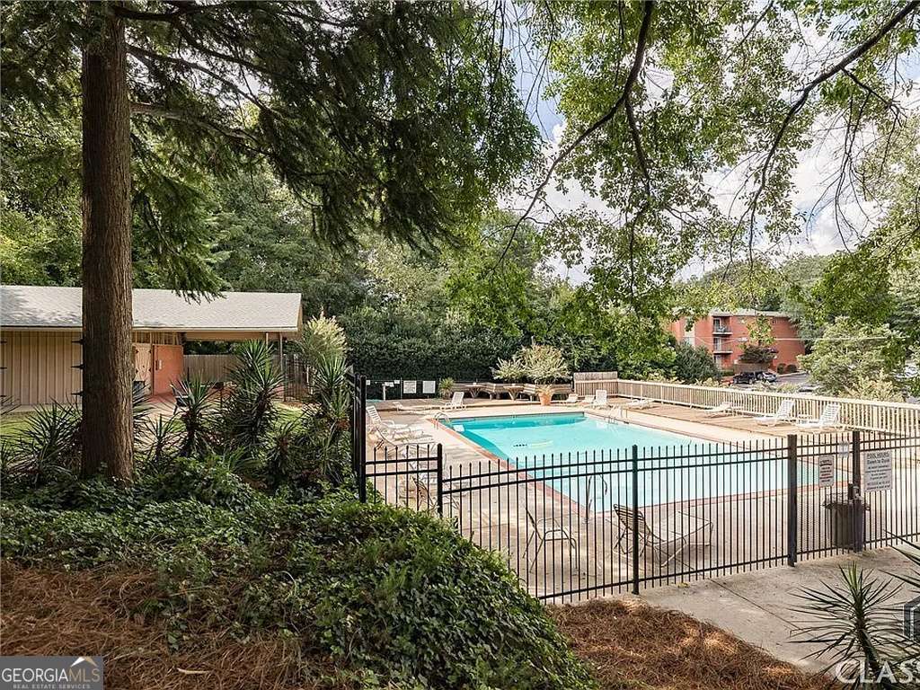 250 Little Street Athens GA 30605