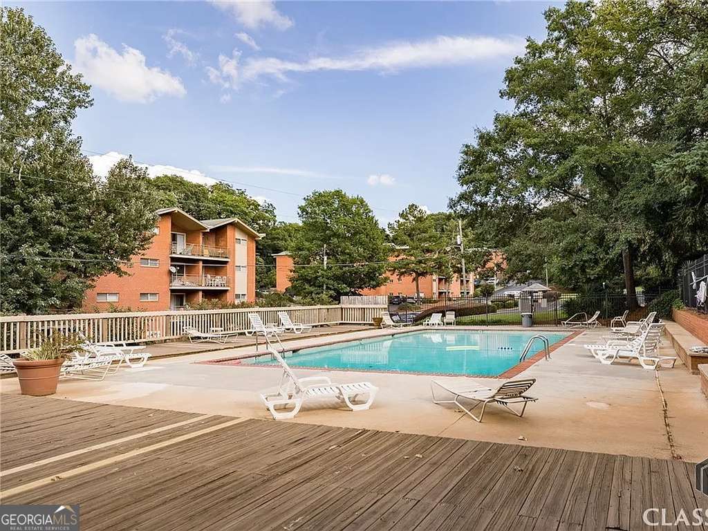 250 Little Street Athens GA 30605