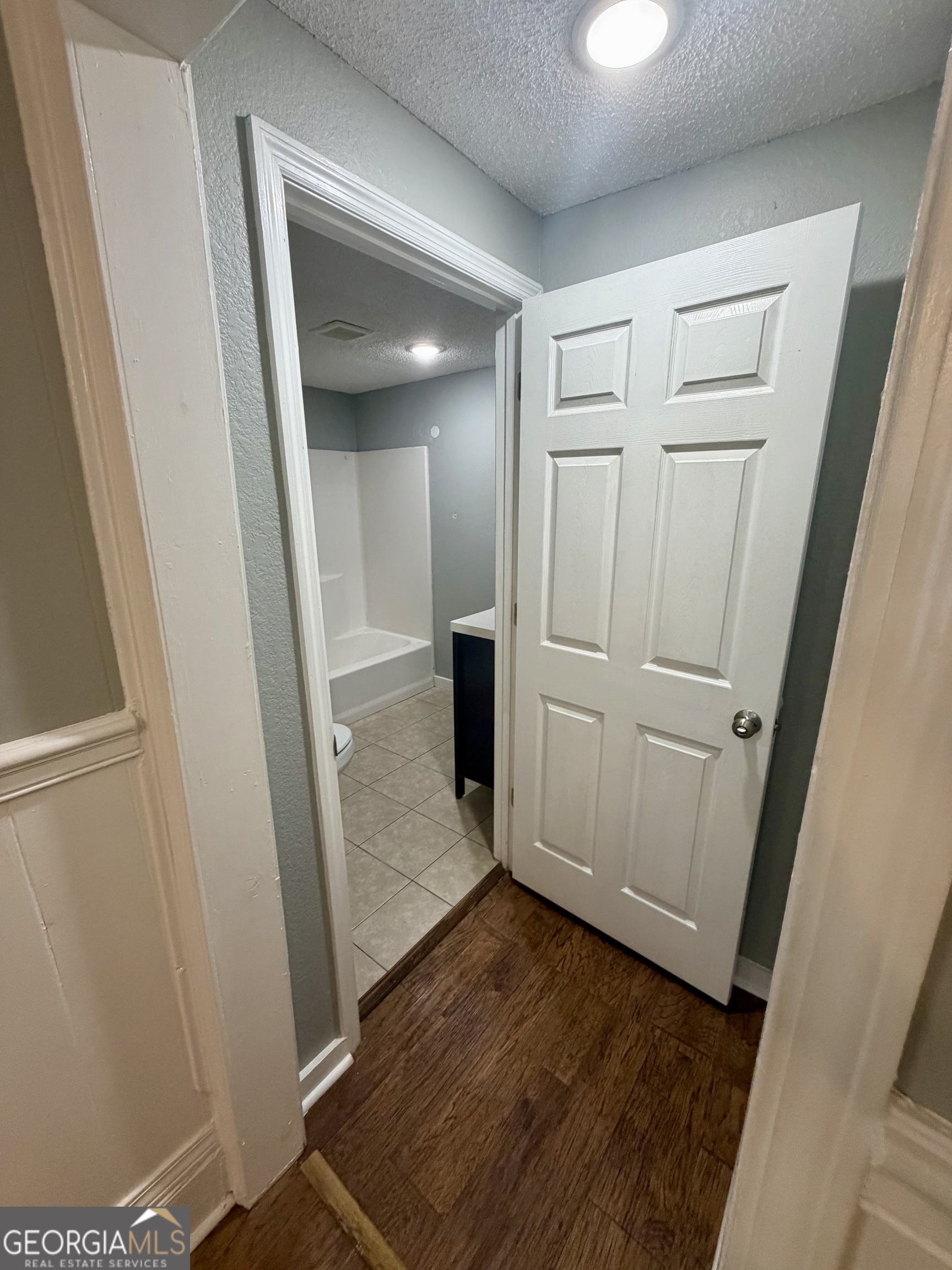 666 Woolfolk Street Macon GA 31217