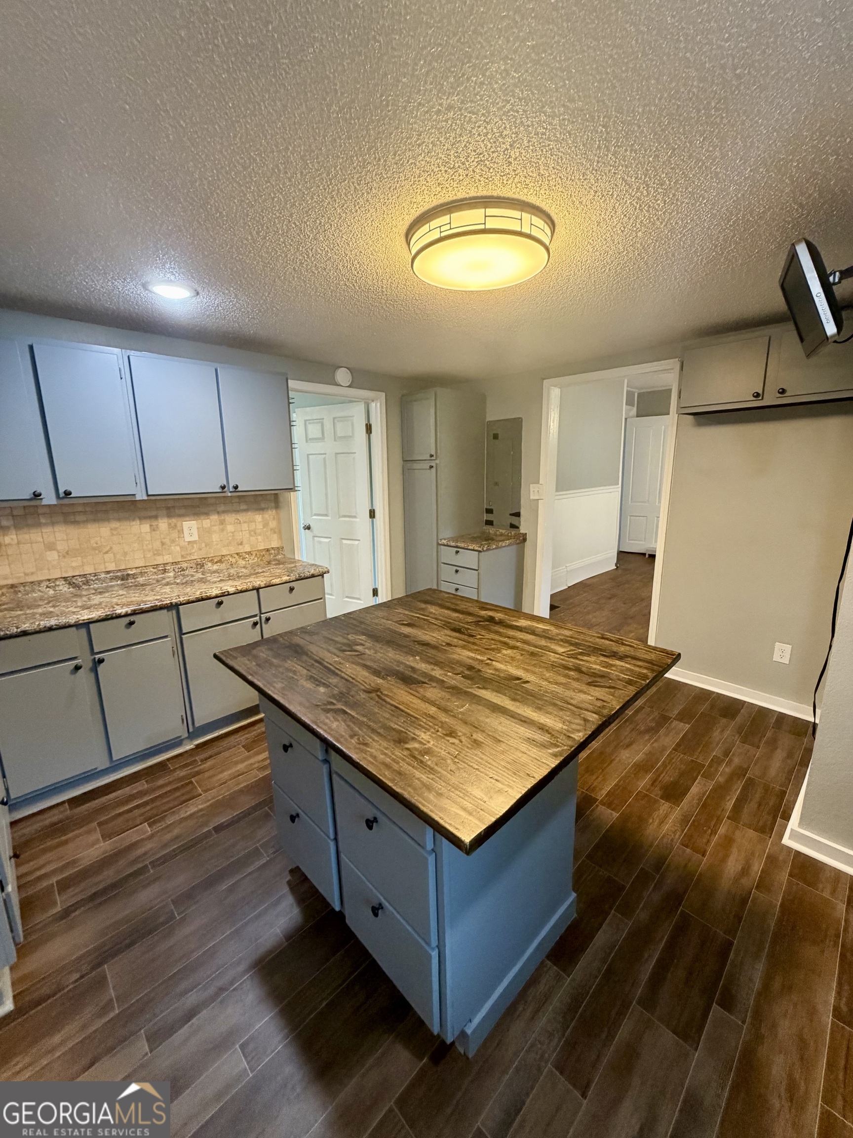 666 Woolfolk Street Macon GA 31217