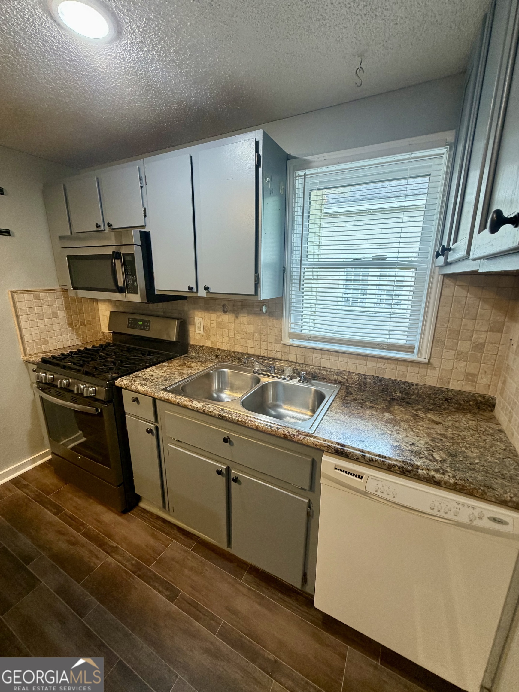 666 Woolfolk Street Macon GA 31217